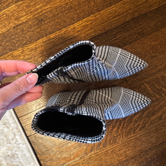 Jeffrey Campbell Black and White Houndstooth Heeled Boots - Picture 2 of 4